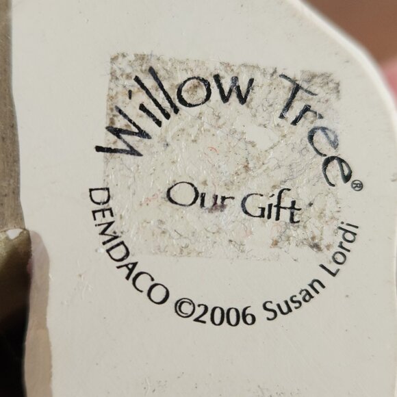 Willow Tree “Our Gift” Family Figurine by Susan Lordi – 9” Collectible Sculpture - Picture 7 of 7